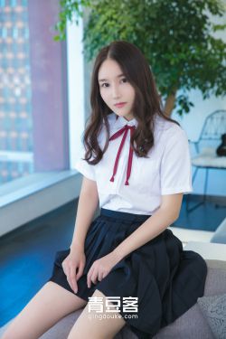 美女扒开尿口秘动漫版